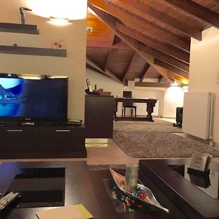 Apartament The Loft Chios Town Zewnętrze zdjęcie